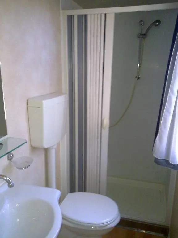 Hotel Camp Sita Vir 2*,  Kroatien