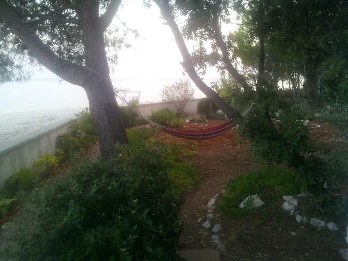 ** Village de vacances Hotel Camp Sita à Vir Croatie