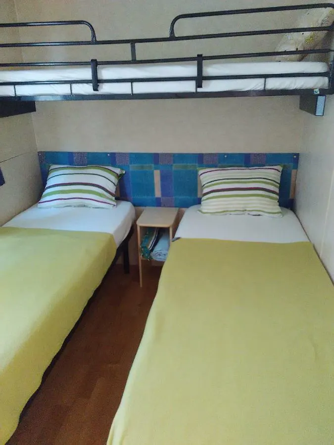 Hotel Camp Sita à Vir 2*,